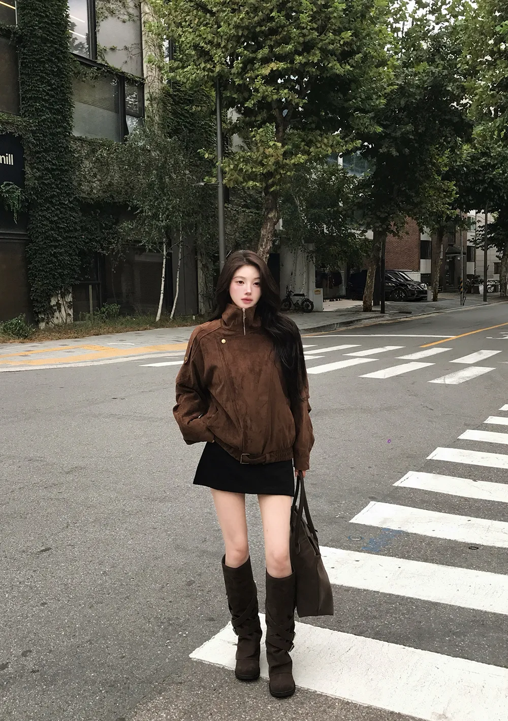 긴팔 티셔츠 모델 착용 이미지-S3L37