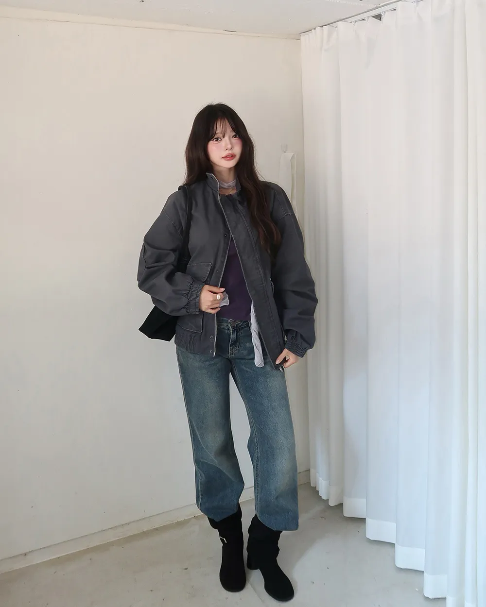 바지 모델 착용 이미지-S2L16