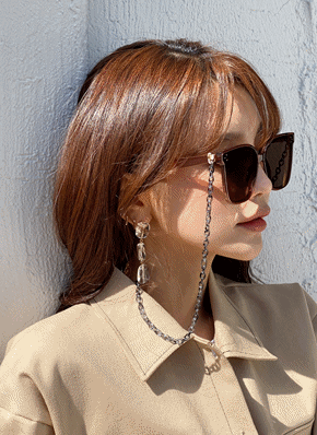 ファッション コスメ通販dholic