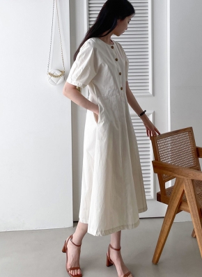 【人気デザイン】バーバリー☆ホースフェリー 長袖ワンピース ハーフボタン 人気デザイン】バーバリー☆ホースフェリー 長袖ワンピース