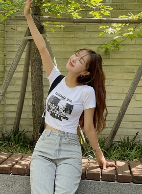 ジャージー クロップドTシャツ ダメージ加工 プリント入り δ 1408834_20955936_k3.jpg