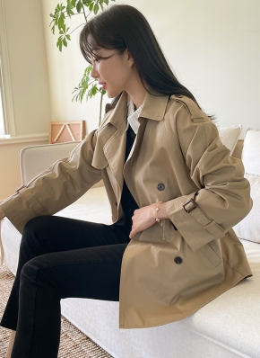 【上品&オシャレ見え♪】DIOR★ベルト付き ショートジャケット 上品&オシャレ見え♪】DIOR☆ベルト付き ショートジャケット