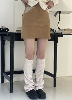 Scuba ミッドライズミニスカート ベルベットコーデュロイ Loueme スカート ベルト付きコーデュロイプリーツミニスカパン