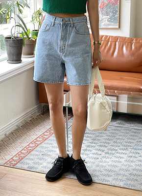 ハイウエストデニムショートパンツ | レディースファッション通販 - DHOLIC