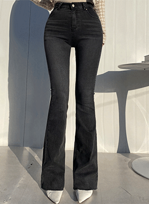 骨盤パッド付カットオフフレアデニムパンツ・p594450 ブーツカット 1721881_23131660_k3.gif