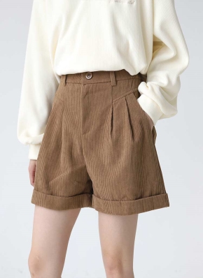 タックポケットロールアップコーデュロイショートパンツ | レディース