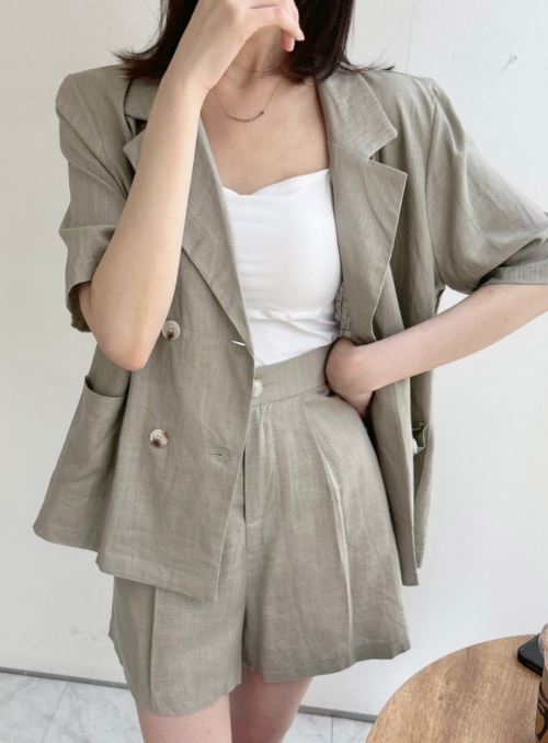 リネン混カラールーズ半袖タックセットアップジャケットショートパンツ